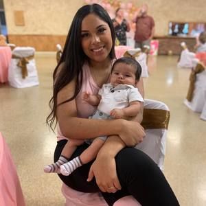 Meet your Posher, Angelica